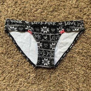 NWOT 2013 VS Pink Vintage Christmas Holliday Snowflake Lace Ruched Bow Panty S
